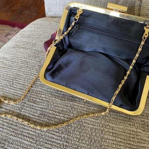 New * RED WINE Satin EVENING BAG Purse RHINESTONE Flower * Shoulder Chain Option - Picture 6 of 6